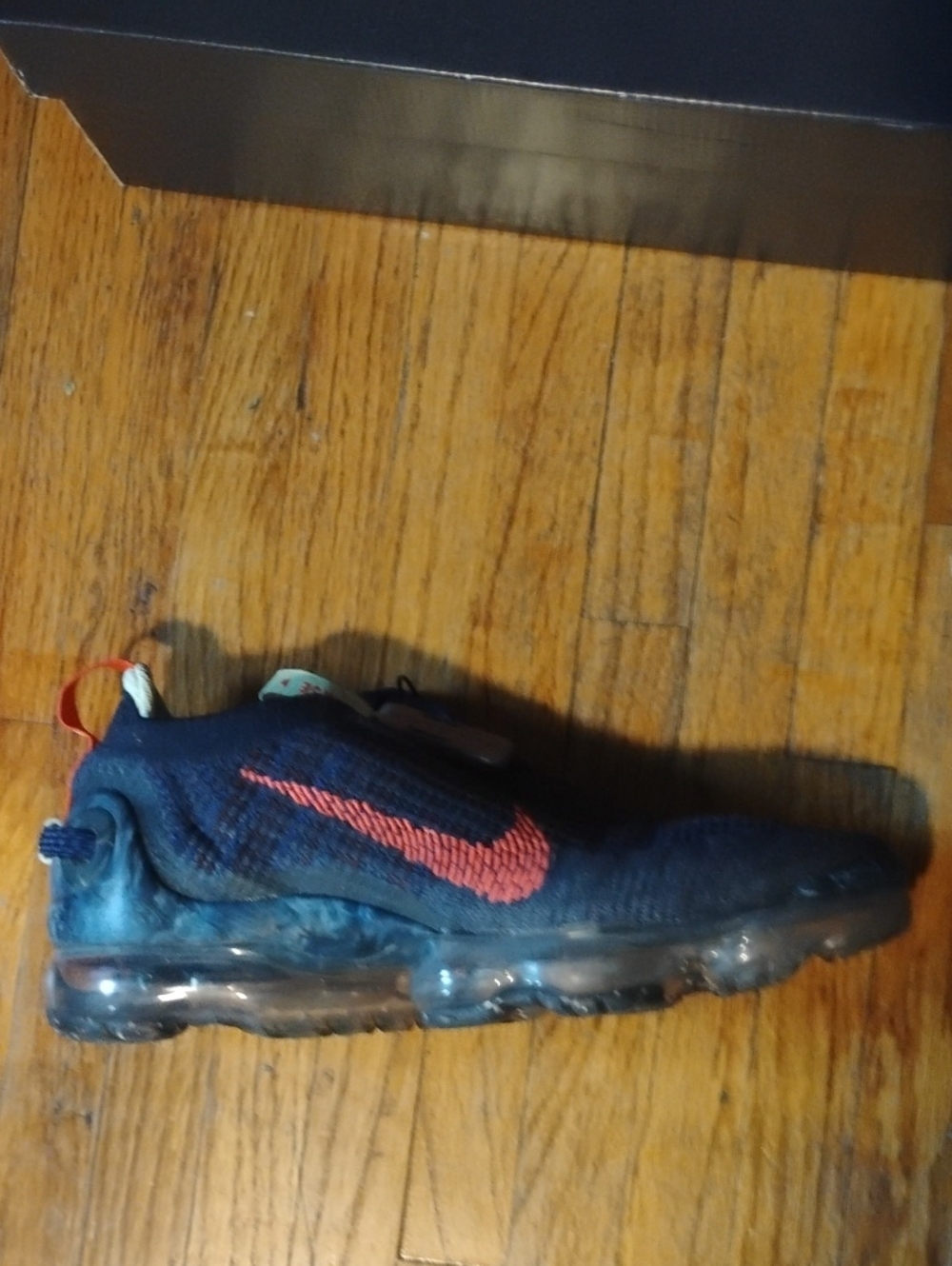 Nike Men's Navy Blue Athletic Shoes with Coral Swoosh